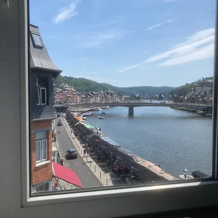 Couette-café Les Terrasses De Sax 3*