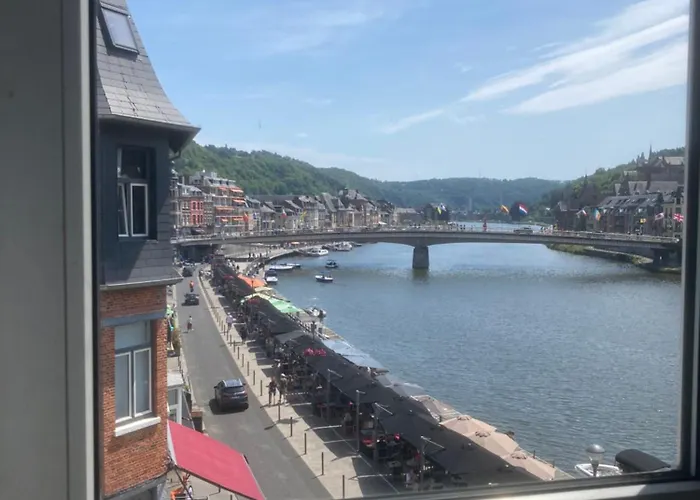 Couette-café Les Terrasses De Sax 3*